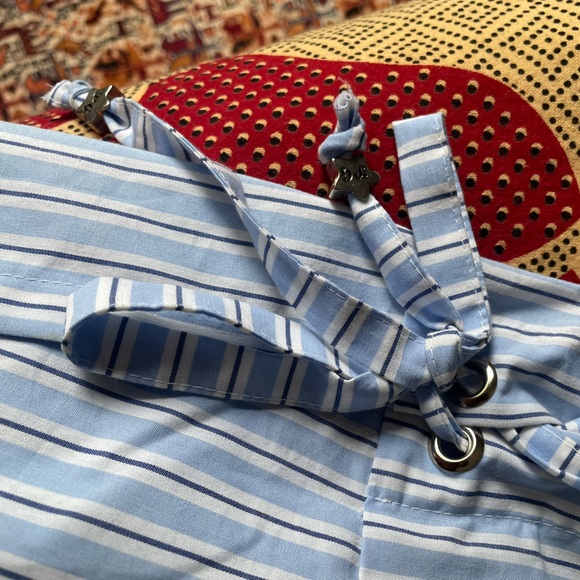 Like new Planet Girls off the shoulder cropped top - Picture 4 of 8